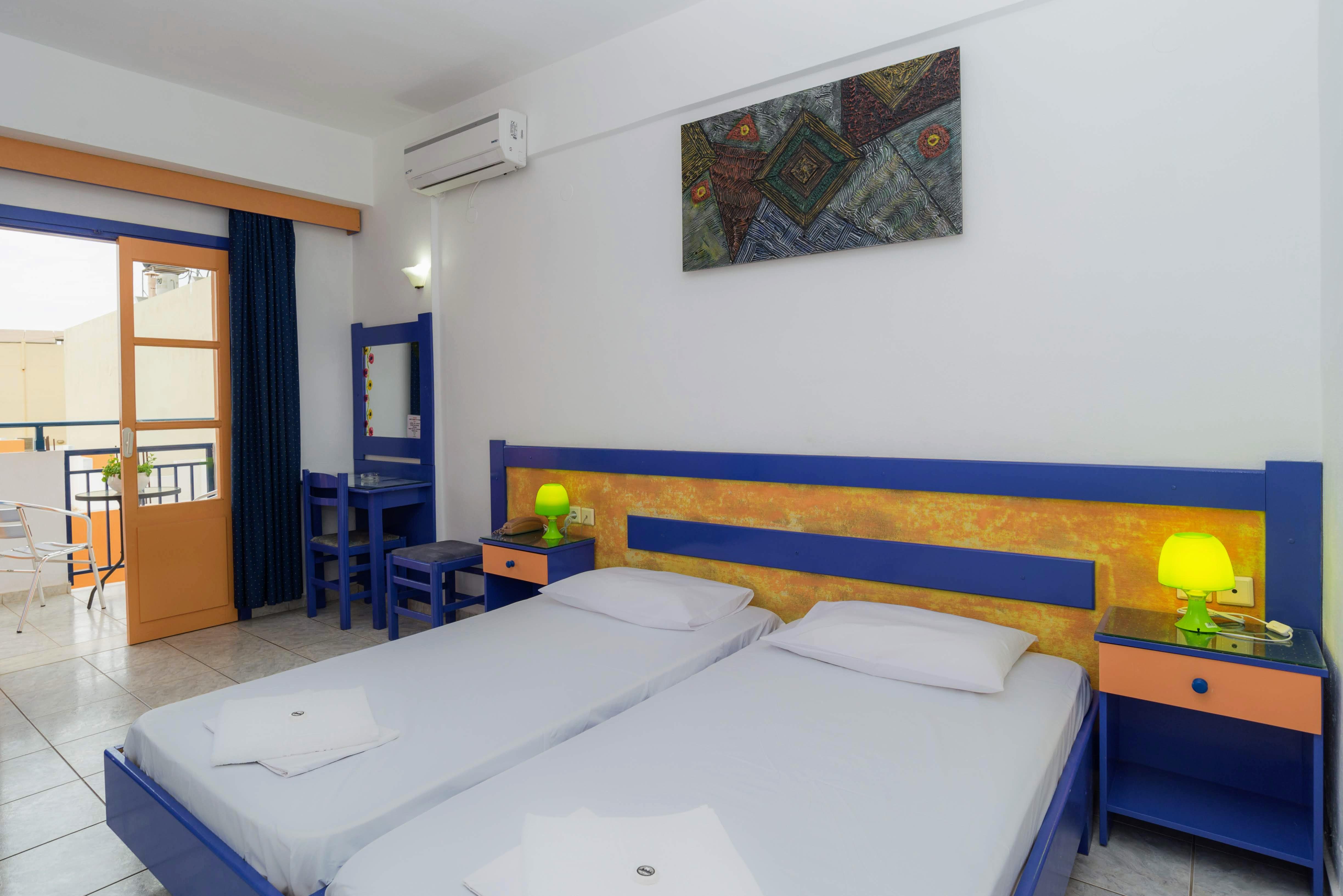 Eltina Apartments Malia Esterno foto