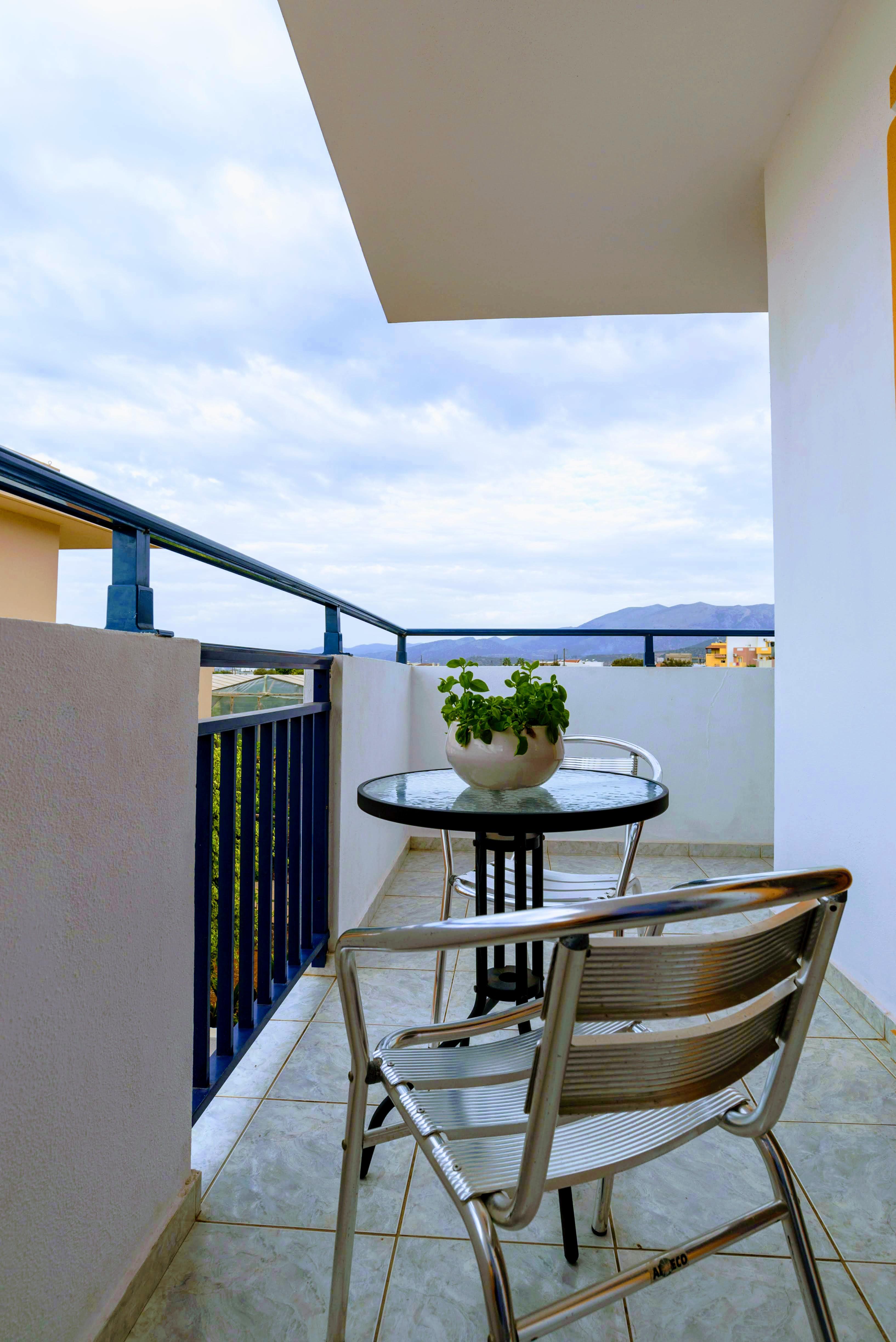 Eltina Apartments Malia Esterno foto